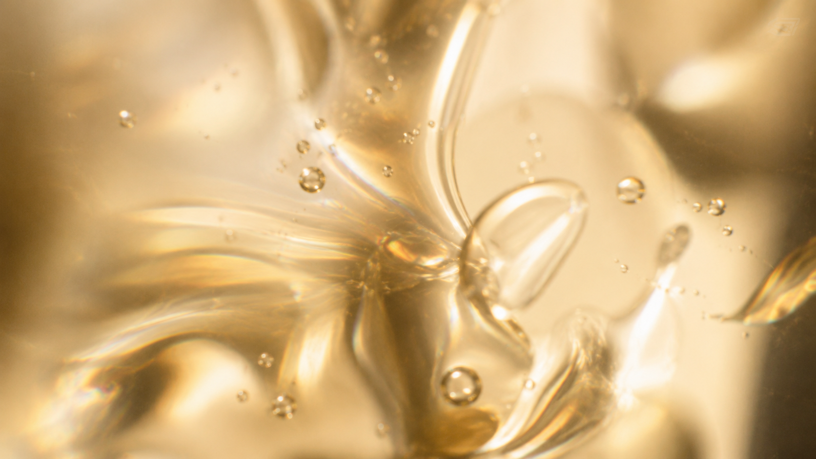 LACCIMTE — serum texture still frame